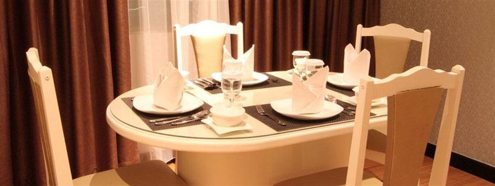 Four Points By Sheraton Medan Exteriör bild